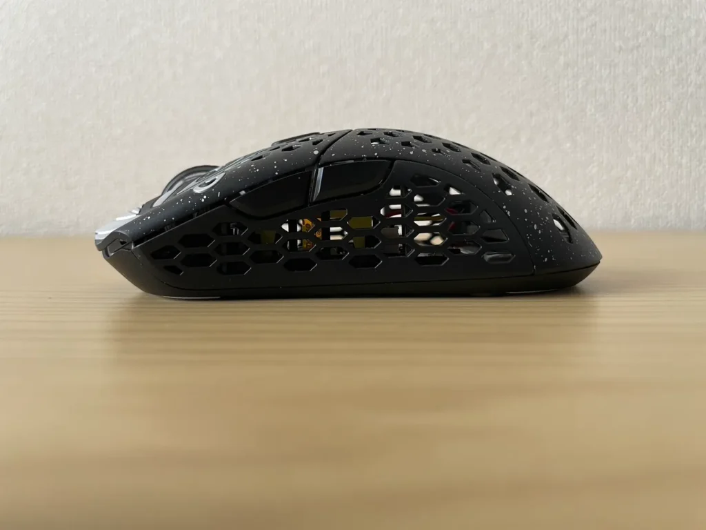 FinalMouse Starlight-12 Phantom S